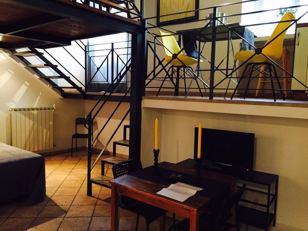 Home2Rome - Trastevere Phòng bức ảnh